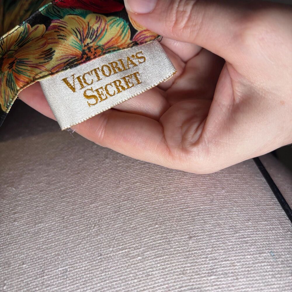 Vintage Victoria’s Secret Gold Label Satin Floral Slip Dress Size Small - Picture 8 of 16